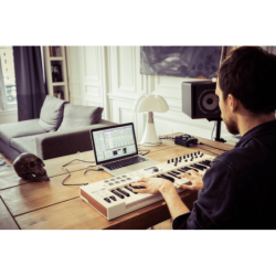 ARTURIA MINIFUSE1-WH -...