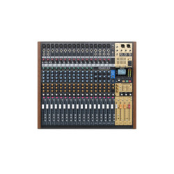 TASCAM MODELE 24